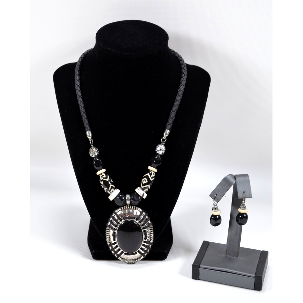 Black Braided Rope Cord Necklace w/ Large Oval Black Stone Pendant & Earrings